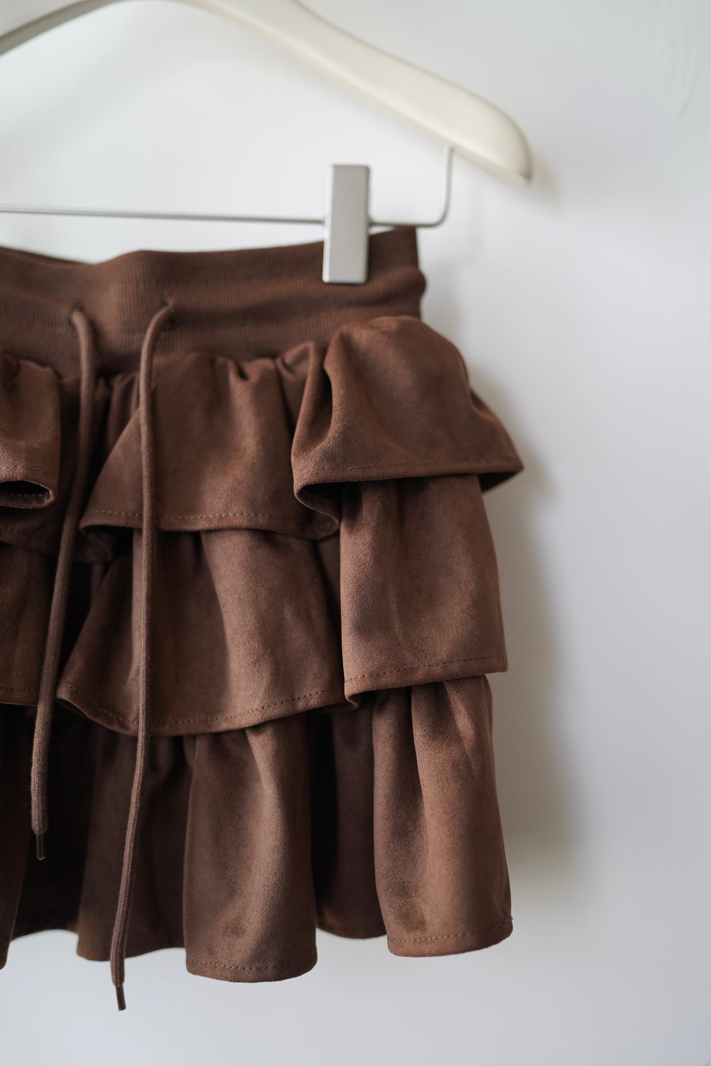 低調絨布蛋糕短裙 (內有褲)