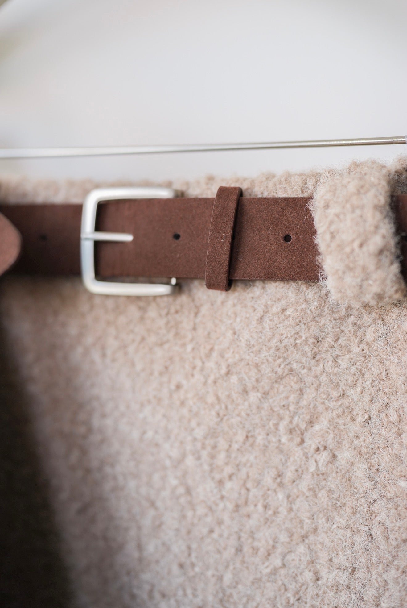 毛呢短裙連麂皮belt (內有褲)