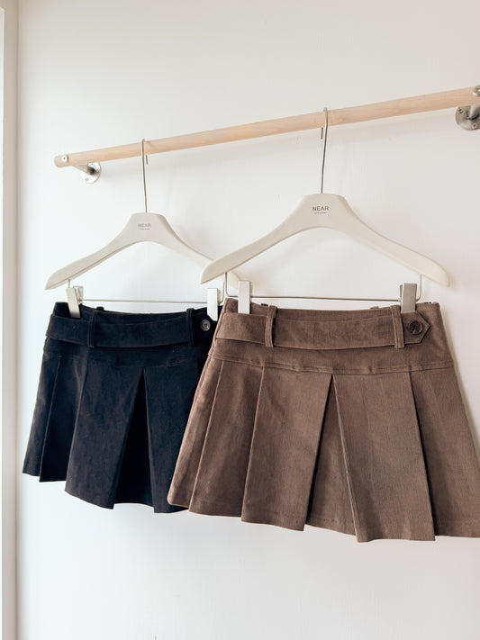 燈芯絨A字百摺短裙 (內有褲)