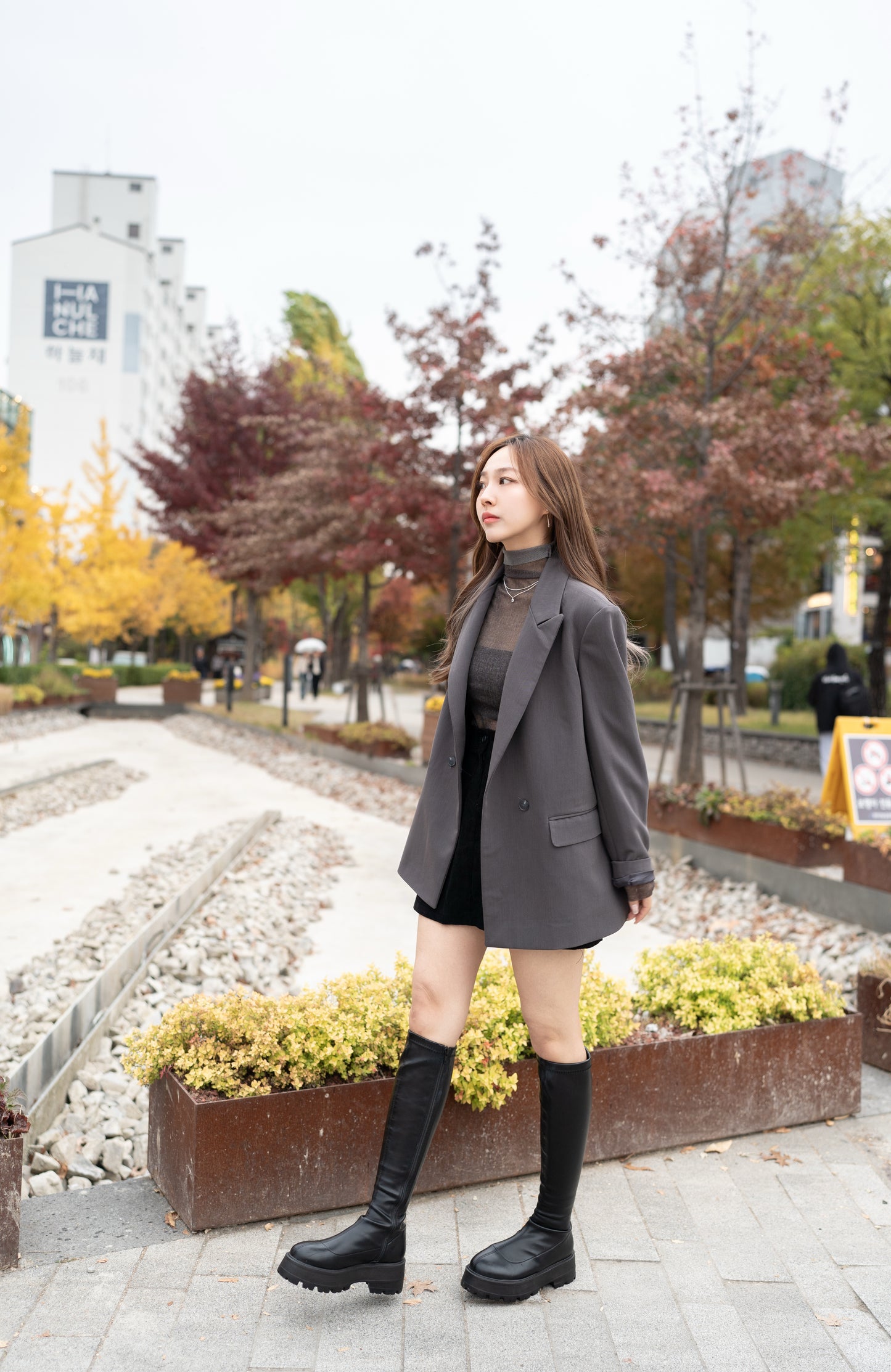 超顯瘦貼腳厚底長靴